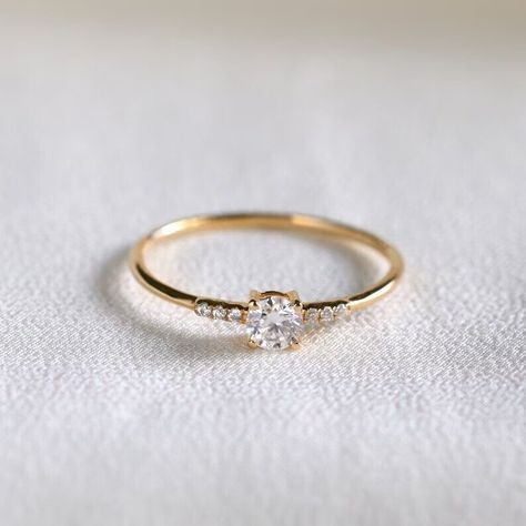 Dainty Gold Ring, Dainty Wedding Ring, Mohs Scale, Gold Promise Rings, Dainty Gold Rings, Moissanite Diamond Rings, Simple Engagement Rings, Round Cut Engagement Rings, Promise Rings For Her