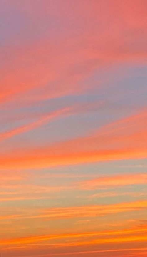 Sunrise Background, Sunset Background, Orange Sky, Pretty Sky, Pink Clouds, Sunset Pictures, Sunset Sky, Beautiful Sky, Sky Aesthetic