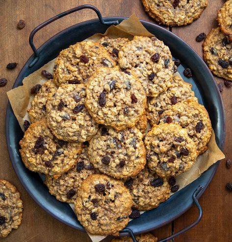 Oatmeal Raisin Cookie Recipe Oatmeal Raisin Cookie Recipe, Raisin Cookie Recipe, Lemon Blueberry Pound Cake, Sweet Potato Pound Cake, Oatmeal Raisin Cookie, Carrot Cake Bars, Raisin Cookie, Cookie Recipes Oatmeal Raisin, Oatmeal Cream Pies