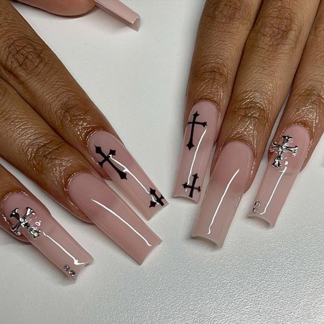 Angie ✨’s Instagram photo: “Loved drawing the crosses 🖤 #nails #nailsofinstagram #nailsoftheday #nailsonfleek #nailsnailsnails #nailstagram #nailstyle…” Nail Acrylics With Gems, Nails Inspiration Cross, Divine Feminine Nails, Cross Design Nails, Cross Nails Design, Nail Inspo Cross, G59 Nails, Black French Tip Nail, Cross Nail Designs