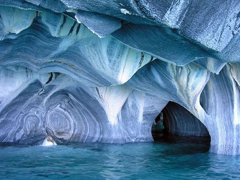 giant crystals cave | ... Caves of Crystals, Mexico, Biggest natural crystals cave in the world Marble Caves Chile, Marble Caves, Magic Places, Chichen Itza, Reykjavik, Pretty Places, Dream Destinations, Places Around The World, Mauritius