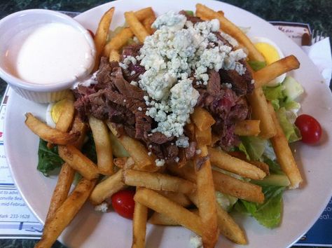 Pittsburg Salad, Steak And Fries, Pittsburgh Food, Yummy Salads, Bleu Cheese, Steak Salad, Steel City, Family Food, Nikko