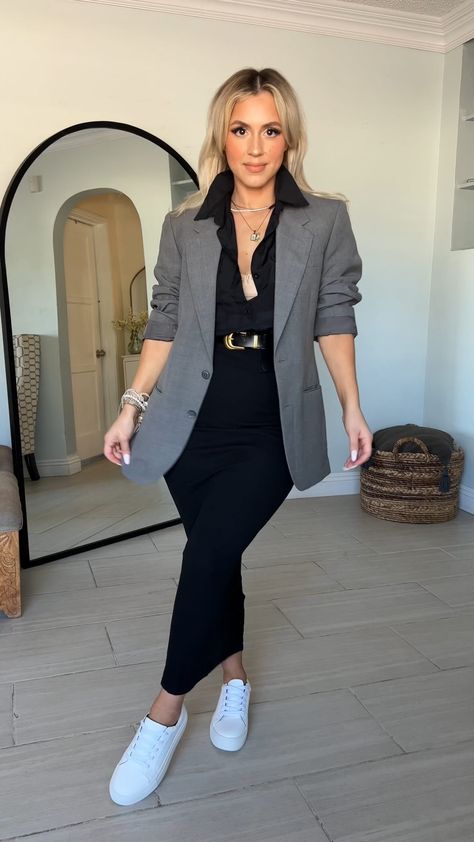 Instagram Cute Professional Outfits, Fashionable Work Outfit, Casual Work Outfits Women, Corporate Attire, Look Plus Size, Stylish Work Attire, Professional Outfits Women, Business Casual Outfits For Work, Effortlessly Chic Outfits