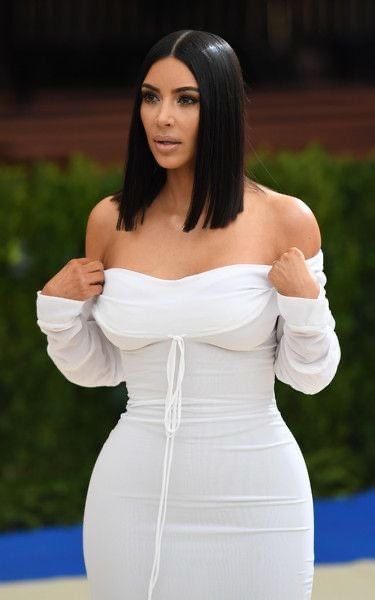 Calabasas California, Kim Kardashian Hair, Kardashian Hair, Kim Kardashian Outfits, Kardashian Outfit, Kardashian Photos, Kim Kardashian Style, Rei Kawakubo, Kendall Jenner Outfits