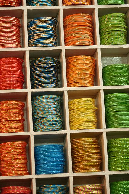 One of my favorite things!!! Bangles!!! Bangle Box Storage, Bangles Organization, Bangle Storage Ideas, Bangle Storage Ideas In Wardrobe, Bangle Storage, Green Bangles, Bangles Shop, Bangles And Bracelets, Beautiful Bangles