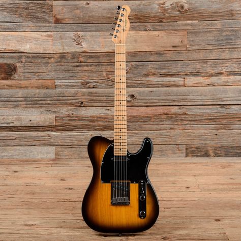 Fender American Series Telecaster Sunburst 2002 American Series, Fender Custom Shop, Fender American, Guitar Music, Fender Telecaster, American Standard, 2 Colours, Musical Instruments, Musical