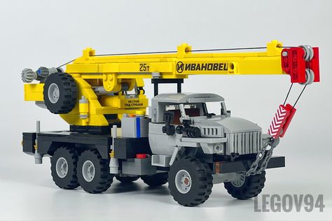 Truck crane Ural Lego City Truck, Lego City Fire Truck, Lego Crane, Lego Batmobile, Lego Vehicles, Lego Truck, Lego Army, Lego Military, Lego Creative