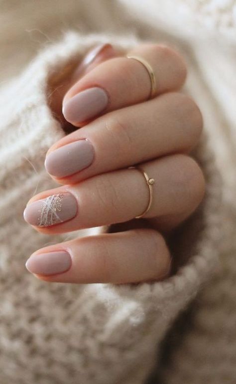 January Nail Colors, Winter Nail Art Ideas, Winter Nails Gel, Squoval Nails, Nails Elegant, Elegant Nail Art, Short Nails Art, Acrylic Coffin, Colorful Nail Designs