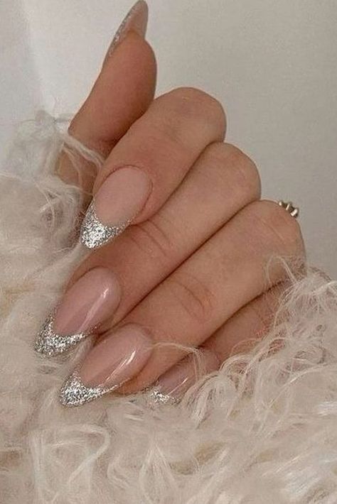 Silver Glitter Birthday Nail Ideas Sparkly Tipped Nails, Silver Nail Art Glitter, Holiday Nails Silver Sparkle, Birthday Silver Nails, Silver Shimmer Nails, Silver French Tip Nails Almond, Silver And White Acrylic Nails, Chrome Nails With Glitter, Winter Nails Silver