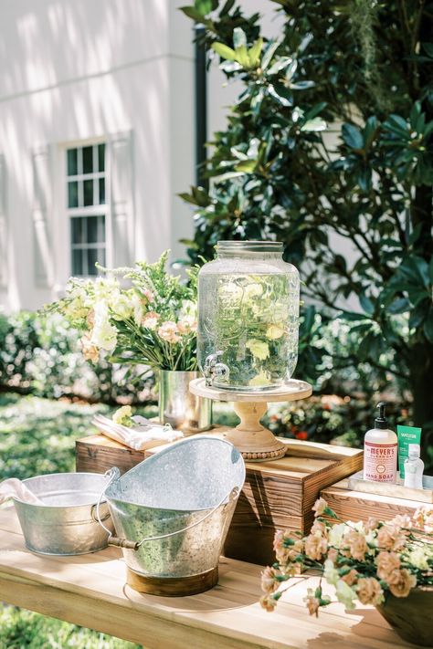 Hand Washing Station Wedding, Foot Washing Station Outdoor, Portable Hand Washing Station Diy, Outside Hand Washing Station, Outdoor Handwashing Station, Washing Station Outdoor, 50s Breakfast, Outdoor Hand Washing Station, Handwashing Station