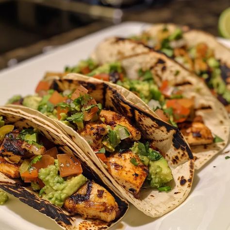 Crispy Poblano Chicken Tacos with Avocado-Jalapeño Salsa - recipes Crispy Poblano Chicken Tacos, Poblano Chicken Tacos, Jalapeno Salsa Recipe, Jalapeño Salsa, Poblano Chicken, Best Broccoli Salad Recipe, Cheesecake Fruit Salad, Salsa Recipes, Vegetarian Tacos