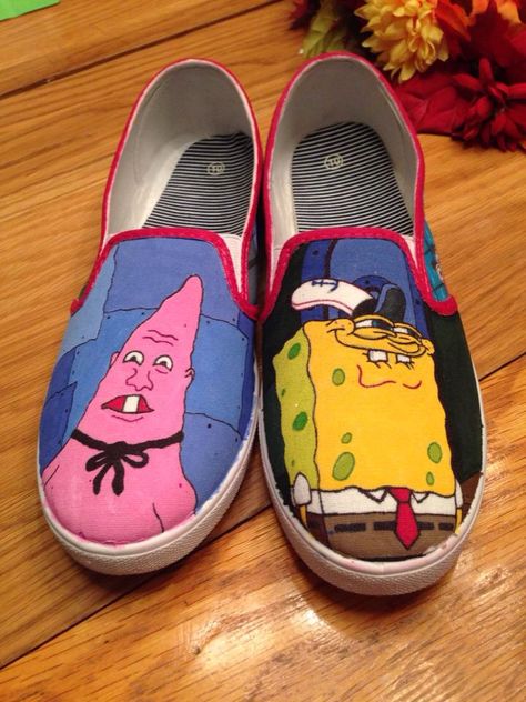 Spongebob Squarepants themed shoes: "Who you calling Pinhead?" and "You like Krabby Patties, don't you Squidward?" Doodle Bob, Bob Shoes, Alternative Outfits, Spongebob Squarepants, Slip On Sneaker, In This Moment, Sneakers, Quick Saves, Art