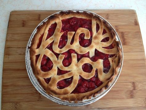 Angry Pie | Bored Panda Creative Pies, Pie Crust Designs, Pies Art, Humble Pie, Game Wallpaper, F Word, Chuck Norris, Pastel Art, Destiel