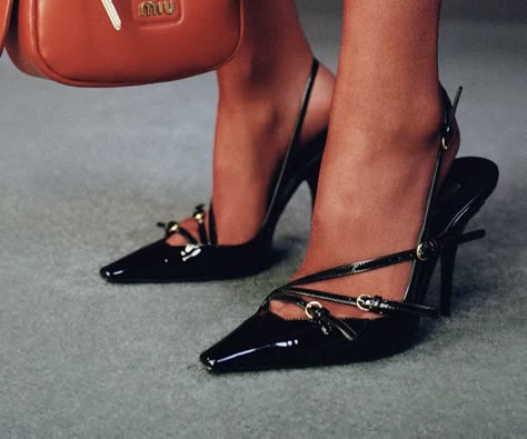 black kitten heels by miu miu Miu Miu Kitten Heels, Kitten Heels Outfit, Miu Miu Heels, Spring Heels, Heels Aesthetic, Black Kitten Heels, Winter Heels, Heels Outfits, Pointed Heels