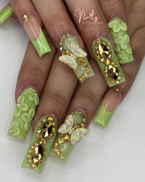 Tinker Bell Inspired Nails, Tinker Bell Nails Designs, Tinkerbell Nails Designs, Tinker Bell Nails, Tinkerbell Nails, Frog Nails, Character Nails, Princesa Tiana, Nail Art Disney