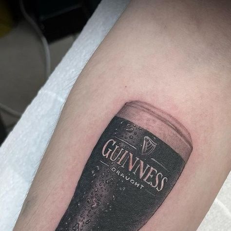 Guiness Tattoos Small, Guinness Toucan Tattoo, Guiness Tattoos, Guinness Tattoo, Arm Patchwork, Guinness Recipes, Irish Tattoo, Guinness Draught, Irish Tattoos