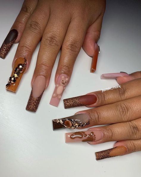 JAZMIN 💅🏽 NAIL BO$$ on Instagram: “Not your average Baby shower nails huh? She’s doing shades of brown theme 🐻🤎🤎 it’s the teddy bear for me!😍 first try at the 3D nail art !…” Teddy Bear Baby Shower Nails, Teddy Bear Nails, Shower Nails, Baby Shower Nails, Brown Theme, Baby Shower Menu, Bear Theme, Clean Nails, 3d Nail