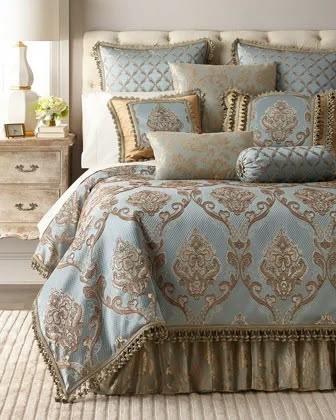 Room Inspo Bedroom, Doona Covers, Gray Bedroom Ideas, Barley Stew, Draps Design, Luxury Comforter Sets, Elegant Draperies, Crockpot Casserole, Designer Bed