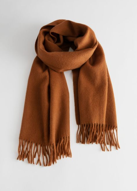 PDP - & Other Stories - & Other Stories Mode Tips, Brown Scarves, Blanket Scarf, Fashion Story, Wool Scarf, Cashmere Scarf, Womens Fall, Scarf Print, Scarf Styles