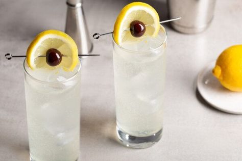 The 9 Best No & Low Sugar Cocktails — THE SHAKEN COCKTAIL No Sugar Cocktails Alcohol, Low Sugar Halloween Cocktails, Zero Sugar Cocktails, Low Sugar Cocktails, Cocktails That Don’t Taste Like Alcohol, Low Cal Cocktail, Grapefruit Bitters, Sugar Alternatives, Dry Martini