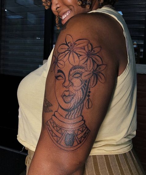 Black Goddess Tattoo Design, Black Goddess Tattoo, Afrocentric Tattoos For Women, Dark Skin Tattoo, Inner Arm Tattoo, Belly Tattoos, Funky Tattoos, Goddess Tattoo, Leg Tattoos Women