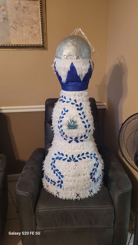 https://www.facebook.com/profile.php?id=100063838981744 Liquor Pinata, 21st Pinata, 21st Birthday Pinata, Tequila Pinata, Tequila Rose, Patron Bottle, Birthday Pinata, Patron Tequila, Piñata Ideas