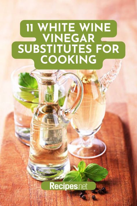 11 White Wine Vinegar Substitutes for Cooking Recipes White Wine Substitute, Food Substitutions, Vegan Alternatives, Ice Cube Trays, Wine Vinegar, White Wine Vinegar, Pantry Staples, New Flavour, Favorite Food