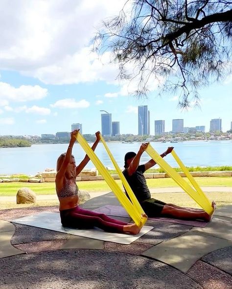 CHARELL BERG - FUNCTIONAL PILATES📍 on Instagram: "▪️▪️ FLOW PILATES SelfCareSunday 🎶 . Flowing into a beautiful new month, embracing the sunshine, warm weather and Pilates.😊 . This week we bring out the Thera-band with a series of 5 exercises that create a fully functional workout that’s perfect for anyone anytime.  . Swipe 👈 . Try 16 reps per exercise, per side.   Happy #selfcaresunday  Charell & Duane 😊 . . . . . . . . . . . #bandfittofunction #therabandworkout #pilates #pilatesinstructor #athomeworkout #pilatesworkout #functionalpilates #pilateswithprops #pilatestv" Functional Workout, Functional Workouts, Pilates Instructor, Functional Training, New Month, Training Equipment, Pilates Workout, The Sunshine, Warm Weather