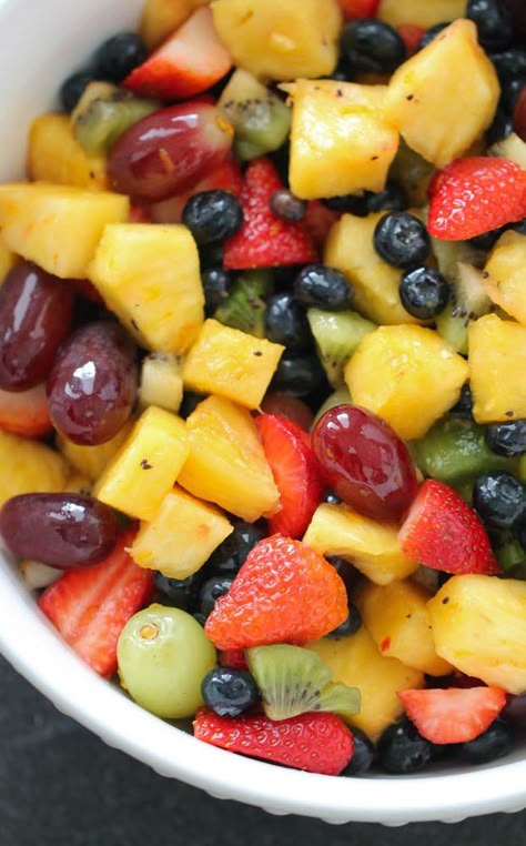 Fresh Fruit Salad with Citrus Glaze Recipe Citrus Glaze, Fruit Salad With Marshmallows, Salad With Citrus, Easy Fruit Salad, Best Summer Salads, Creamy Fruit Salads, Easy Fruit Salad Recipes, Best Fruit Salad, Six Sisters Stuff