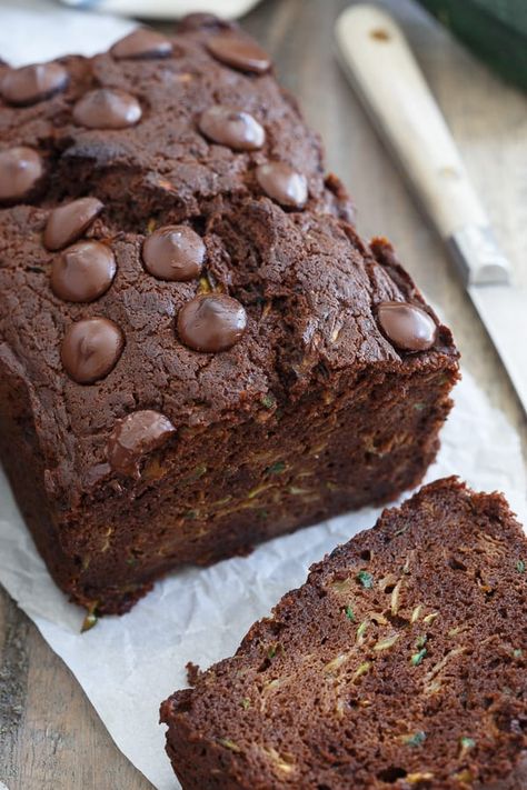 Paleo Chocolate Zucchini Bread, Cinnamon Roll French Toast Casserole, Ripe Banana Recipe, Chocolate Zucchini Bread, Dessert Cake Recipes, Paleo Chocolate, Chocolate Zucchini, Flourless Chocolate, Zucchini Bread