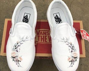 Custom Slip On Vans, Black Slip On Vans, Wedding Vans, Vans Shoes Fashion, White Slip On Vans, Custom Vans Shoes, Cute Vans, Slip On Vans, Vans Men