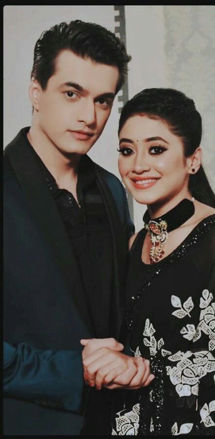 Naira And Kartik Pics, Kartik And Naira Photoshoot, Naira Kartik New Pic, Kaira Pics, Couples Dps, Naira Kartik, Mom Song, Kaira Yrkkh, Shivangi Joshi Instagram