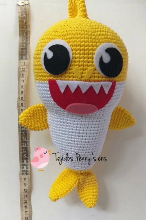 Amigurumi Baby Shark Free Pattern – Free Amigurumi Crochet Wiggly Crochet Patterns, Crocheted Shark Pattern, Wiggly Crochet, Amigurumi Shark, Diy Crochet Hook, Baby Grandma, Crochet Shark, Disney Crochet Patterns, Shark Pattern