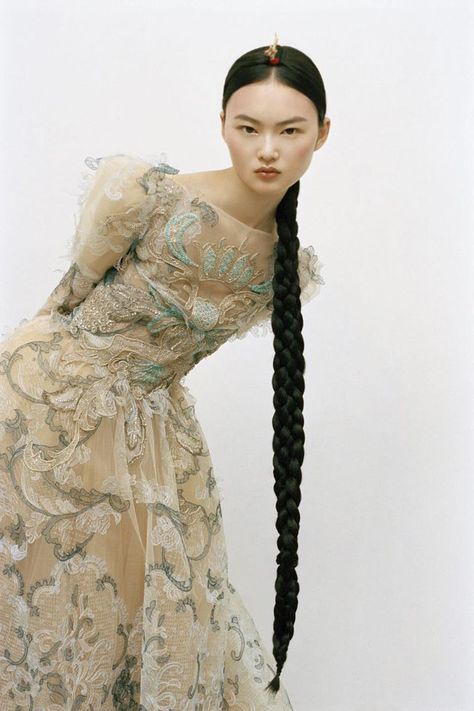 Plaited Hair, Editorial Hair, Shooting Photo, Hair Reference, Vogue Korea, Wedding Watch, Fashion Photoshoot, Fashion Shoot, Fashion Sketches