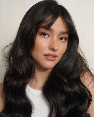 Liza Soberano Makeup, Filipina Makeup, Actress Makeup, Filipino Actress, Lisa Soberano, Women Haircuts, Pretty Nose, Urassaya Sperbund, Liza Soberano