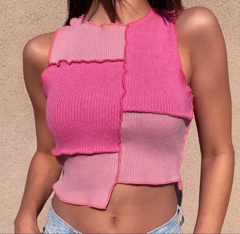 Extreme Crop Top, Ropa Upcycling, Crop Top Style, Patchwork Top, Crochet Fashion Patterns, Upcycled Fashion, Fashion Sewing Pattern, Diy Couture, Crochet Fashion