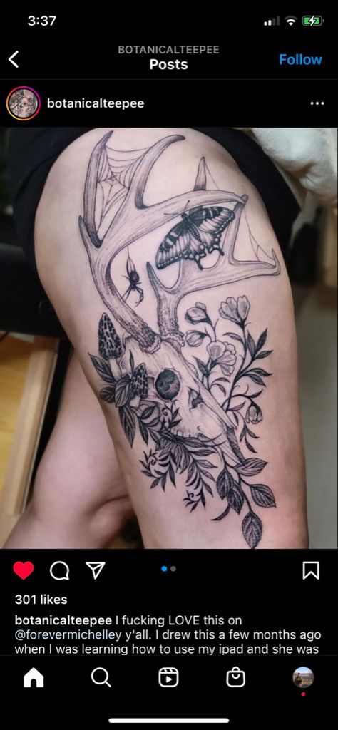 Deer Skull Flower Tattoo, Deer Skull Tattoos For Women, Deer Flower Tattoo, Animal Thigh Tattoo, Deer Skull Tattoo, Skull Thigh Tattoos, Oddity Art, Deer Skull Tattoos, Upper Thigh Tattoos