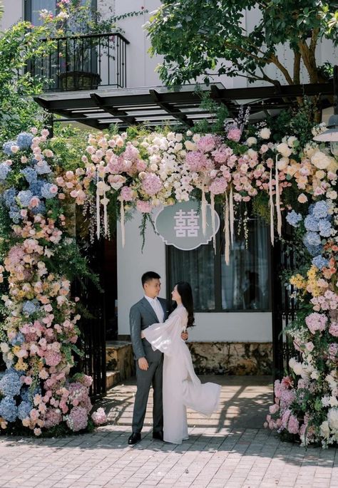 Vietnam Wedding Decor, Coastal Wedding Flowers, Wedding Gate, Photo Boots, Vietnam Wedding, Floral Arch Wedding, Background Wedding, Wedding Stage Design, Dream Wedding Decorations