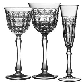 Luxury Glassware, Luxury Tableware, French Elegance, Glass Inspiration, Crystal Stemware, Luxury Dinnerware, Crystal Chandeliers, Crystal Glassware, Crystal Crafts