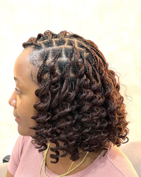 Goddess Box Braids Hairstyles, Mermaid Braids, Ethereal Goddess, Short Hair Twist Styles, Goddess Box Braids, Low Ponytail Hairstyles, Stylish Naija, Mermaid Braid, Stylish Lady