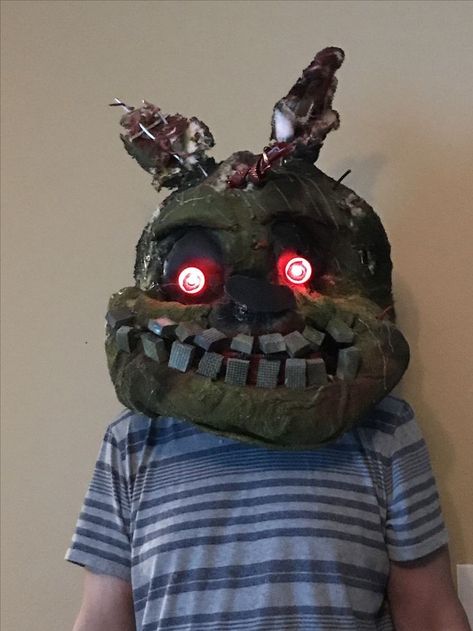 Springtrap Cosplay, Fnaf Room, Fnaf Cosplays, Freddy Mask, Funny Ahh, Fnaf Costume, Fnaf Cosplay, Dead Memes, Goofy Ahh