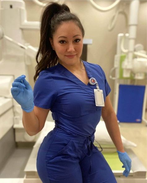 @womeninuniform on Instagram: “Shoutout to @jennlee403 who works in radiography and is a power lifter 🏋️‍♀️💪 @womeninuniform features all women from military to first…” Cute Nursing Scrubs, Nursing Scrubs Pattern, Telemetry Nursing, Jen Lee, Clinical Nurse Specialist, Scrubs Pattern, Clinical Nurse, Operating Room Nurse, Wonderwink Scrubs