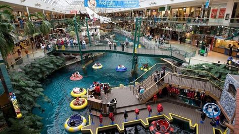 West Edmonton Mall, Long Weekend Getaways, O Canada, Western Canada, Valet Parking, Edmonton Alberta, Roadside Attractions, Quebec City, Travel News