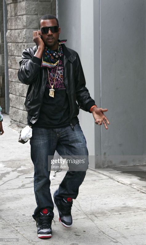 2000s Kanye Fashion, Kanye West 2000s Style, 2010 Outfits Men, Kanye West Outfits 2000s, Swag Era Outfits, Kanye West 2000s, Kanye 2000s, Mens 2000s Fashion, Kanye Fits