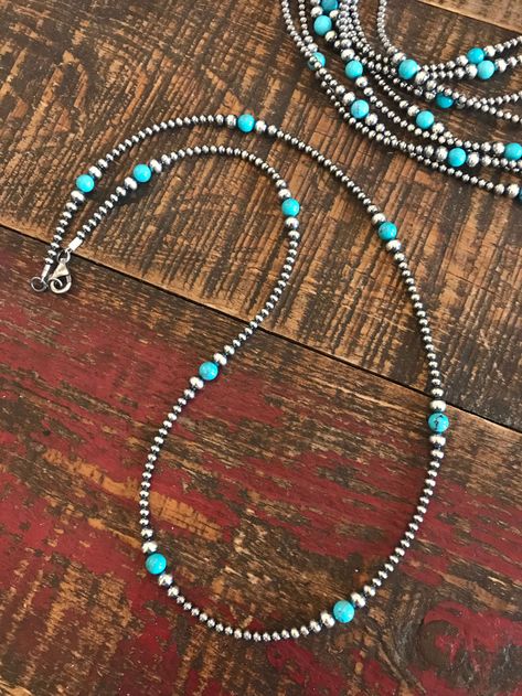 Silver Turquoise Necklace, Turquoise Western Necklace, Simple Western Jewelry, Navajo Beaded Necklace, Turquoise And Silver Jewelry, Western Jewelry Outfit, Turquoise And Pearl Jewelry, Country Jewelry Necklaces, Cute Western Jewelry