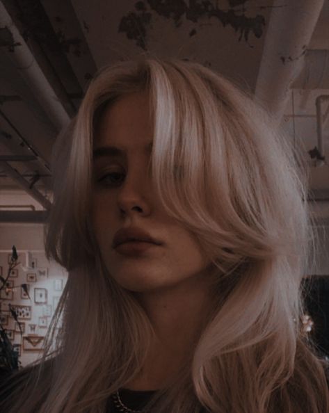 Black Hair Aesthetic, Ash Blonde Hair, Dark Blonde Hair, Female Face, Aesthetic Women, Dark Blonde, Beauty Nail, Pinterest Pin, Dream Hair