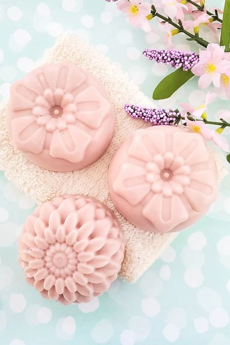 Give the gift of homemade Coconut Almond Soap Bars with this simple recipe. There’s nothing quite as enjoyable as using fresh, natural soap that smells good and soothes the body. Learn how to make homemade soap. It's easy and fun! Diy Sugar Scrub Cubes, Sugar Scrub Cubes, Peppermint Sugar Scrubs, Almond Soap, Wooden Craft Sticks, Peppermint Sugar, Soap Craft, Lottery Ticket, Bath Bomb Recipes