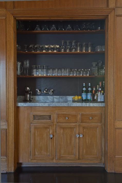 Stylish Bar Closets - Closet Bar Design Ideas | Apartment Therapy Closet Bar Ideas, Ideas De Mini Bar, Home Mini Bar, Functional Kitchen Design, Bookcase Bar, Home Wet Bar, Closet Bar, Loft Kitchen, Kitchen Remodel Cost