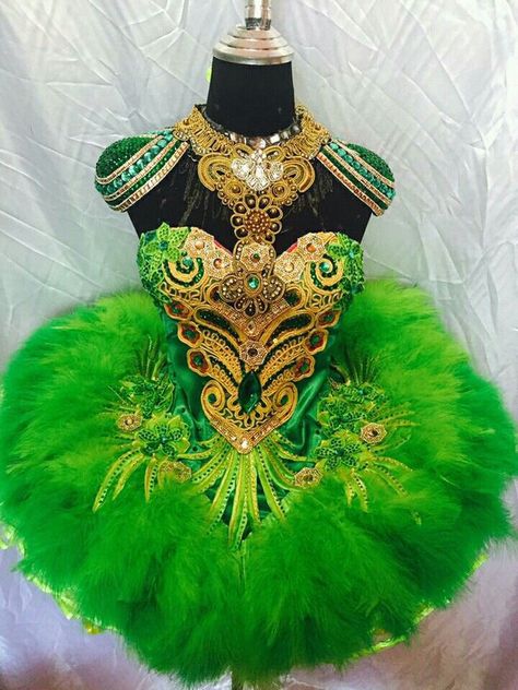 Body Carnaval, Mirrored Costume, Pagent Dresses, Burlesque Fashion, Carnival Dancers, Magical Clothes, Kids Pageant Dresses, Ivy Costume, Carnival Fashion