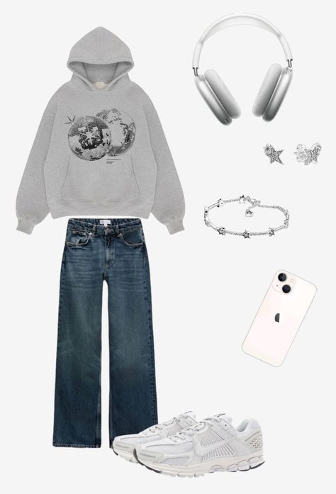 #outfit #style #jeans #hoodie #nike #shoes #Pandora #iphone Jeans Hoodie, Style Jeans, Blue Nike, Outfit Style, Nike Outfits, Nike Shoes, Nike, Iphone, Outfit Inspo